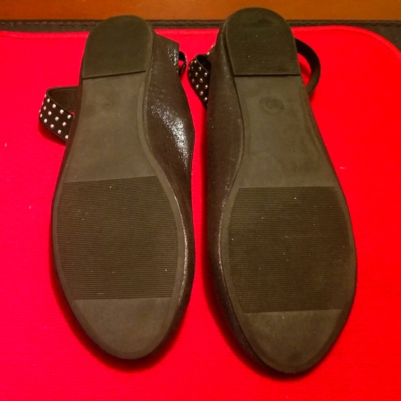 Shoes - Picture 2 of 2